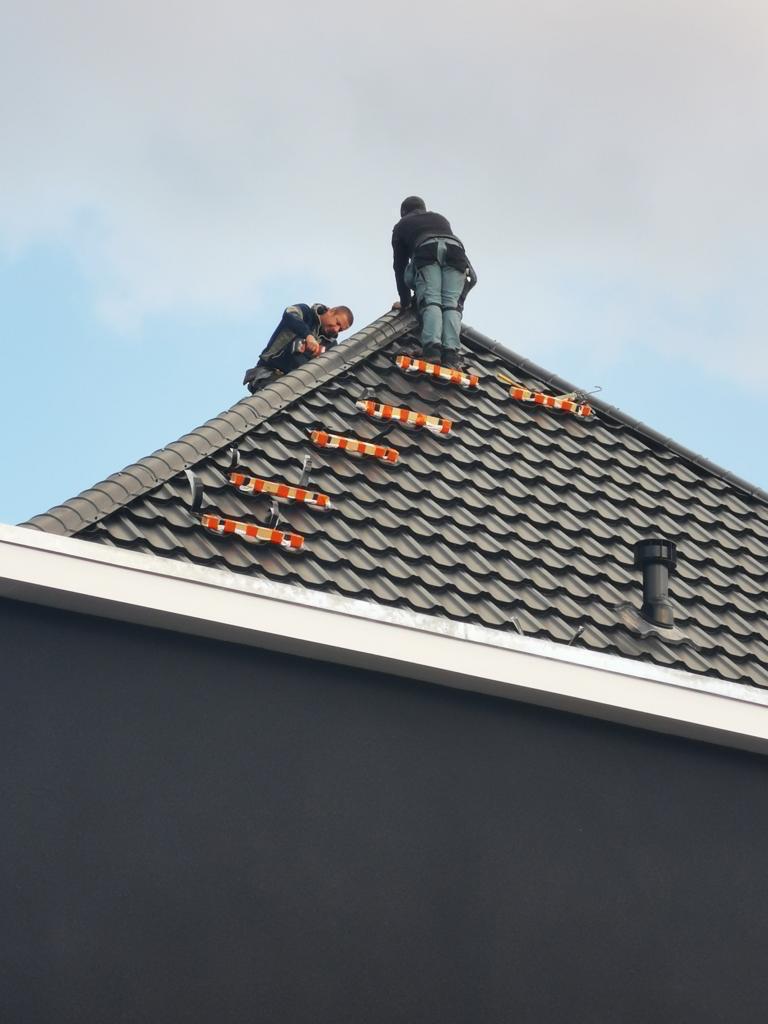 Installation photovoltaïque terminée vue de loin